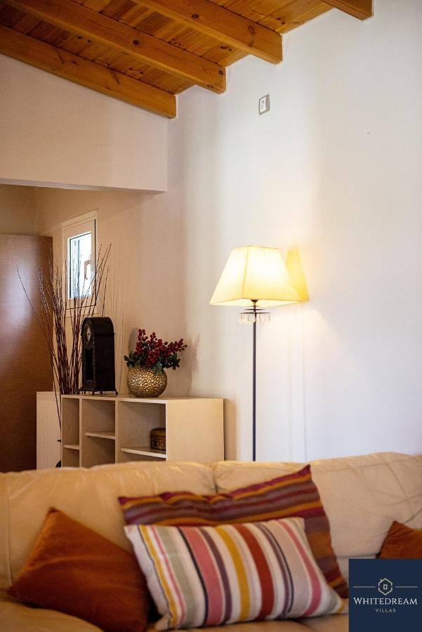 Villa Pine Forest Kompitsion Ngoại thất bức ảnh