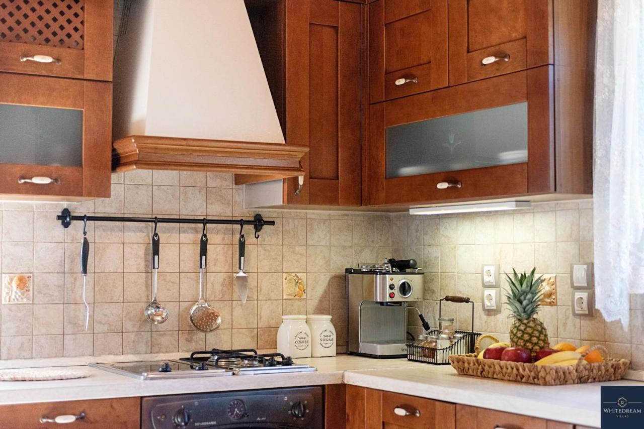 Villa Pine Forest Kompitsion Ngoại thất bức ảnh