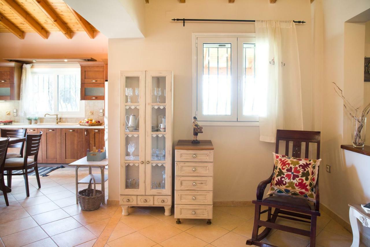 Villa Pine Forest Kompitsion Ngoại thất bức ảnh